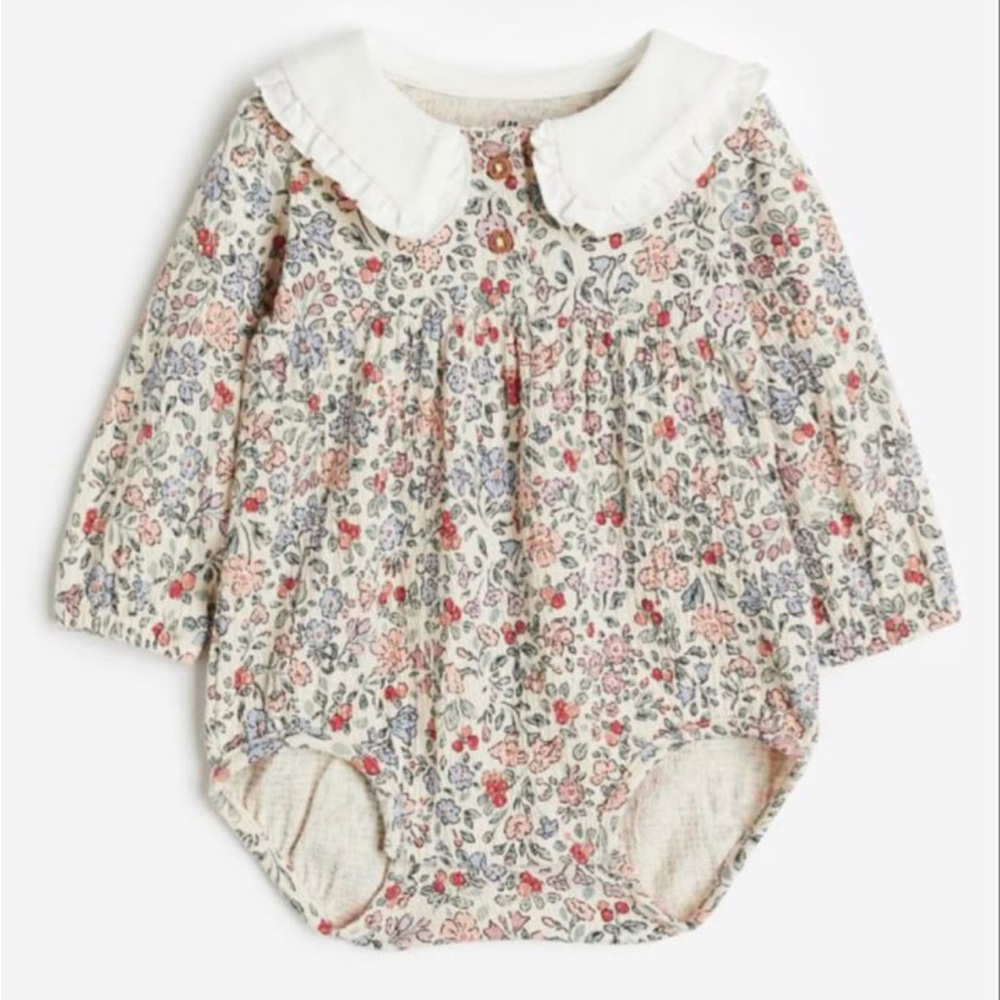 H&M Baby Girl Collared Floral Organic Cotton Bubble One Piece, Size 3M